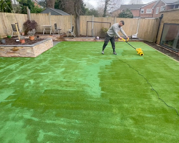 how to lay artificial grass